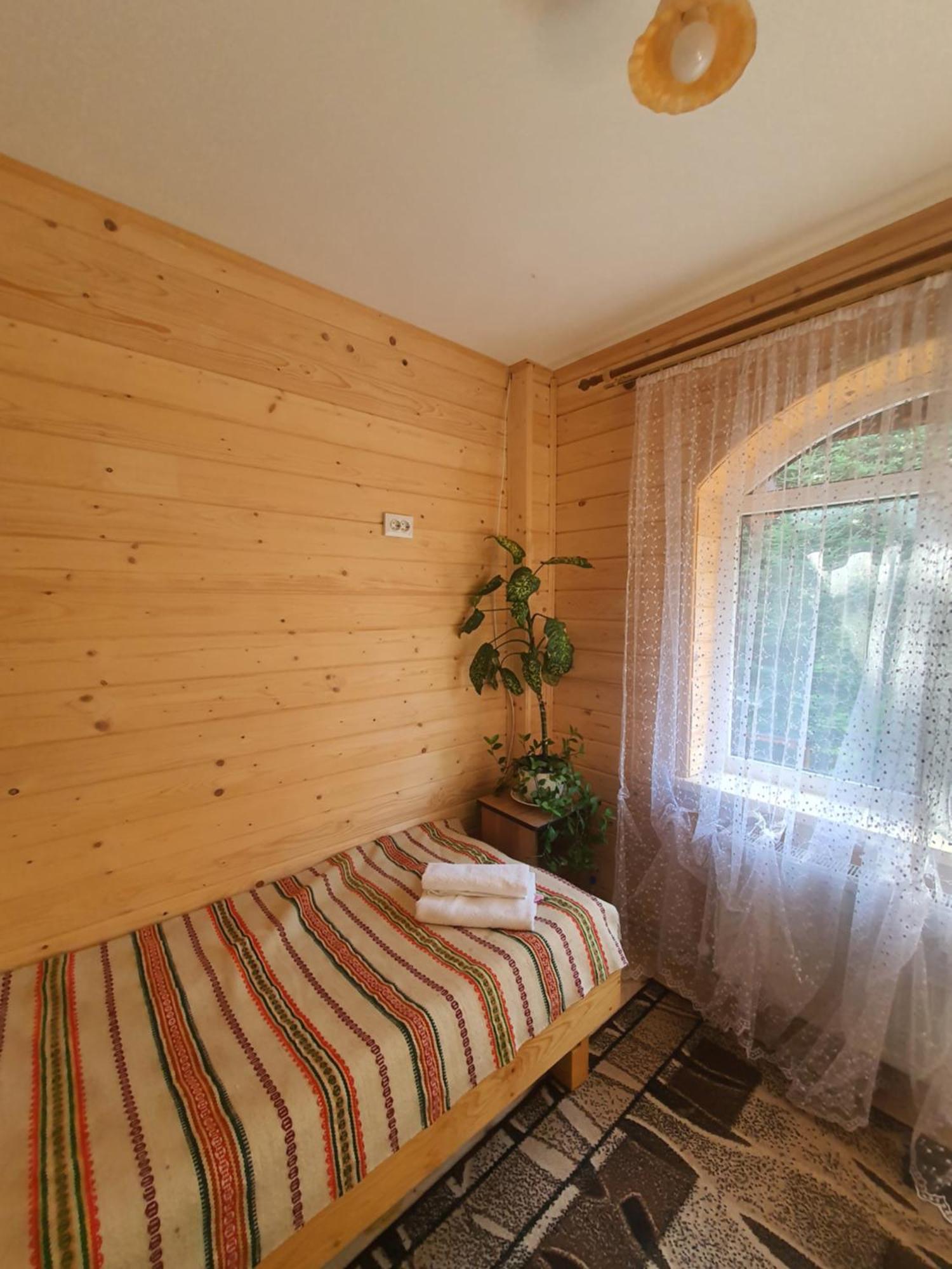 Садиба Nad Prutom 亚列姆切 外观 照片